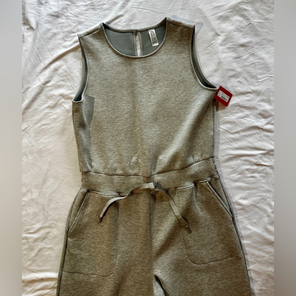 Spanx AirEssentials Light Grey Wide Leg Jumpsuit XL NWT - Picture 3 of 11